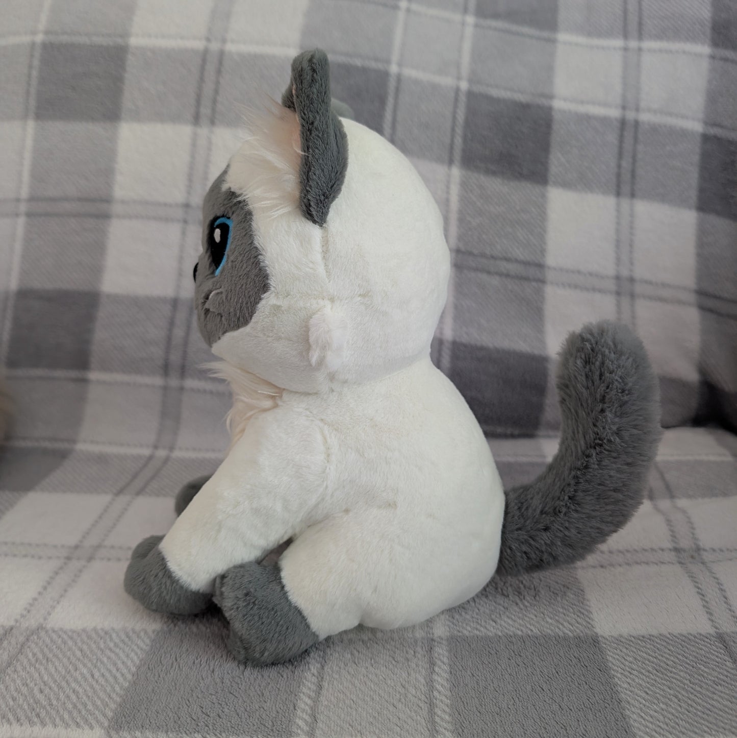 Evie Plushy!